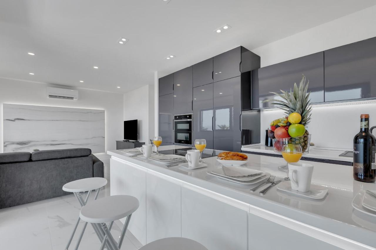 Luxury Seaview Apartment Dzenan Makarska Exterior photo